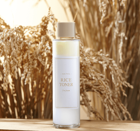 I'm From Rice Toner with Rice background | SunSkincare.ca